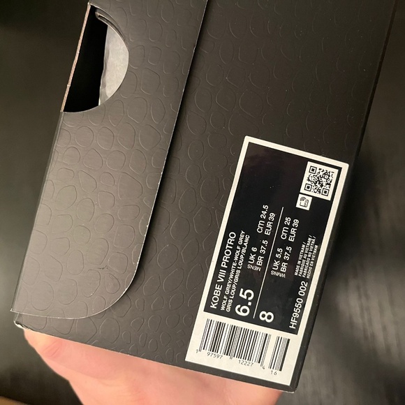 Kobe Protro VIII Grey Wolf - Picture 3 of 3